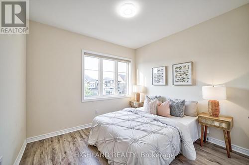 213 Camellia Crescent, Oakville, ON - Indoor Photo Showing Bedroom