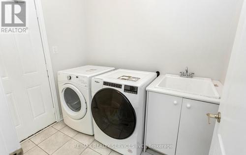 447 Harkin Place, Milton, ON - Indoor Photo Showing Laundry Room