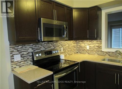 5 - 1010 Fanshawe Park Road E, London, ON - Indoor Photo Showing Kitchen With Upgraded Kitchen