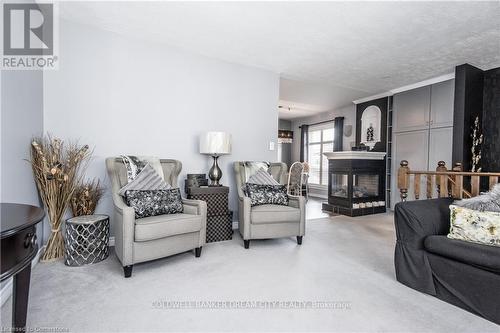 213 Scott Road, Cambridge, ON - Indoor Photo Showing Living Room With Fireplace