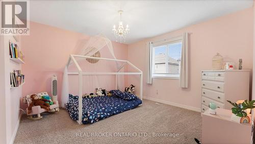 211 Maple Bush Drive, Cambridge, ON - Indoor Photo Showing Bedroom