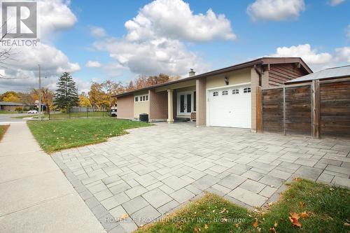 2517 Truscott Drive, Mississauga, ON - Outdoor