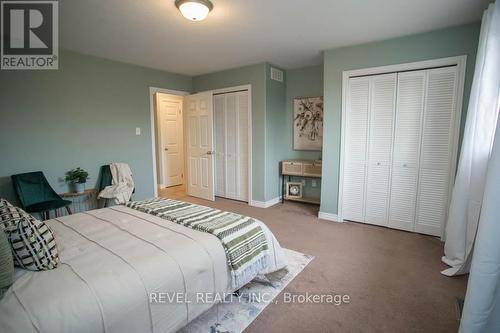 24 Bricker Court, Brantford, ON - Indoor Photo Showing Bedroom