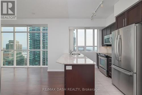 2207 - 125 Western Battery Road, Toronto, ON - Indoor Photo Showing Kitchen With Upgraded Kitchen