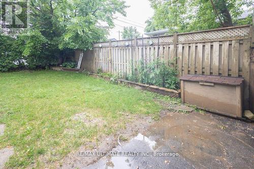 Bsmt - 404 Dovedale Drive, Whitby, ON - Outdoor