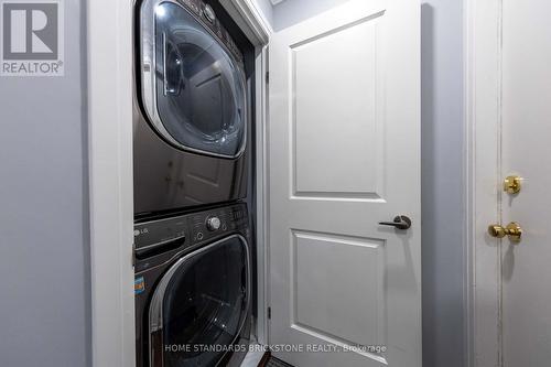 254 Mullen Drive, Vaughan, ON - Indoor Photo Showing Laundry Room