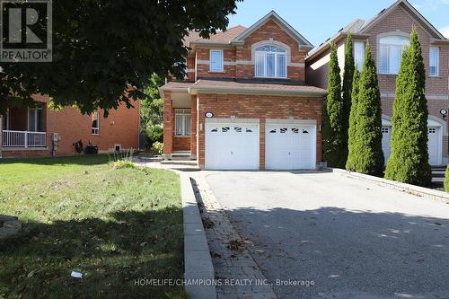 142 Estate Garden Avenue, Richmond Hill, ON - Outdoor With Facade