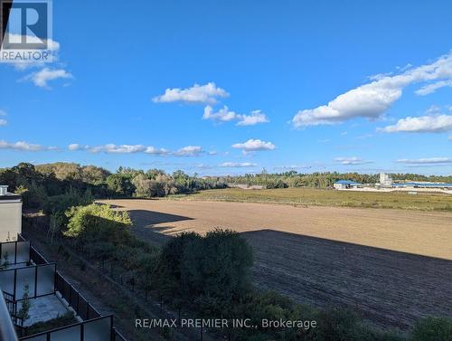 602 - 7 Steckley House Lane, Richmond Hill, ON - Outdoor With View