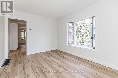 33 Niagara Street, Collingwood, ON - Indoor Photo Showing Other Room