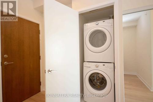 3608 - 3975 Grand Park Drive, Mississauga, ON - Indoor Photo Showing Laundry Room