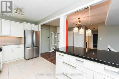 1304 - 240 Scarlett Road, Toronto, ON - Indoor Photo Showing Kitchen