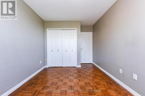 1304 - 240 Scarlett Road, Toronto, ON - Indoor Photo Showing Other Room