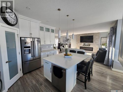 5205 Canuck Crescent, Regina, SK - Indoor Photo Showing Kitchen With Upgraded Kitchen