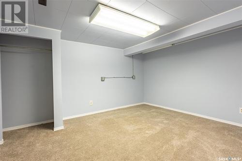 405 9Th Street E, Saskatoon, SK - Indoor Photo Showing Other Room