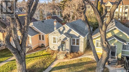 405 9Th Street E, Saskatoon, SK - Outdoor