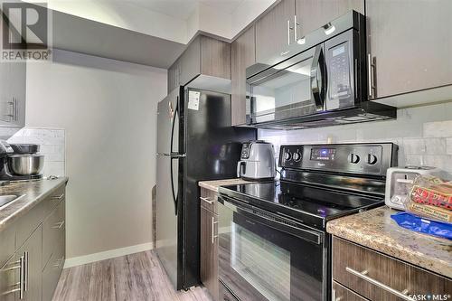 2104 5500 Mitchinson Way, Regina, SK - Indoor Photo Showing Kitchen