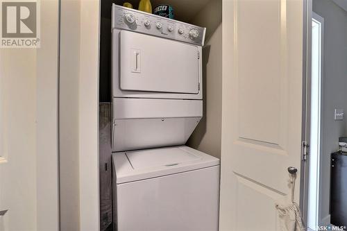 2104 5500 Mitchinson Way, Regina, SK - Indoor Photo Showing Laundry Room