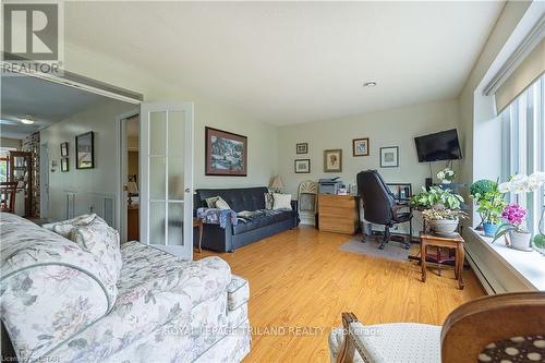 316 Culver Place, London, ON - Indoor Photo Showing Bedroom