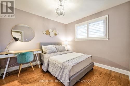 6 Wyndcliff Crescent, Toronto, ON - Indoor Photo Showing Bedroom