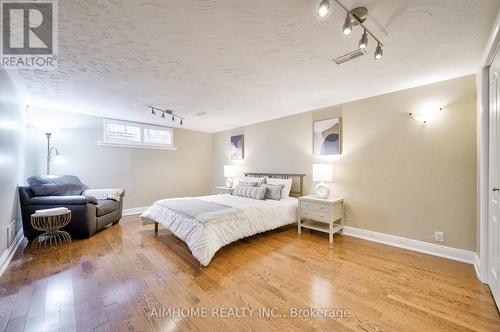 6 Wyndcliff Crescent, Toronto, ON - Indoor Photo Showing Bedroom