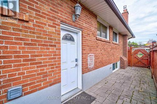 6 Wyndcliff Crescent, Toronto, ON - Outdoor With Exterior