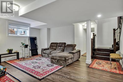 283 Noftall Gardens, Peterborough (Northcrest), ON - Indoor Photo Showing Living Room