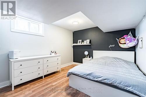 298 Glenarm Road, Kawartha Lakes (Woodville), ON - Indoor Photo Showing Bedroom