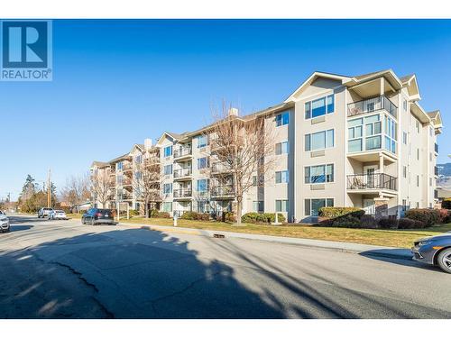 265 Froelich Road Unit# 105, Kelowna, BC - Outdoor With Facade