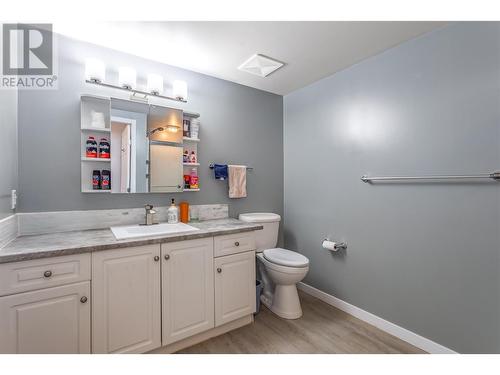 265 Froelich Road Unit# 105, Kelowna, BC - Indoor Photo Showing Bathroom