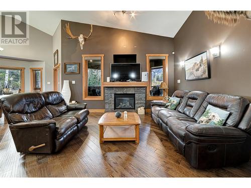 2202 Black Hawk Drive, Sparwood, BC - Indoor Photo Showing Living Room With Fireplace