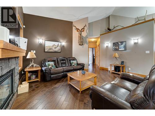 2202 Black Hawk Drive, Sparwood, BC - Indoor Photo Showing Living Room With Fireplace