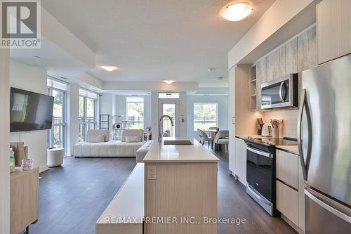 116 - 251 Manitoba Street S, Toronto, ON - Indoor Photo Showing Kitchen With Upgraded Kitchen