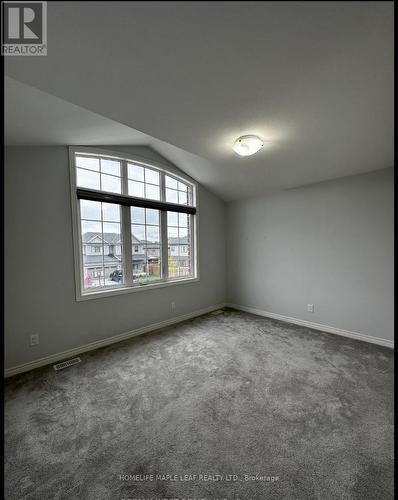 13 Riley Avenue E, Pelham, ON - Indoor Photo Showing Other Room