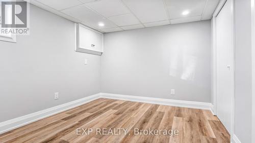 1036 Cedarwood Place, Burlington, ON - Indoor Photo Showing Other Room