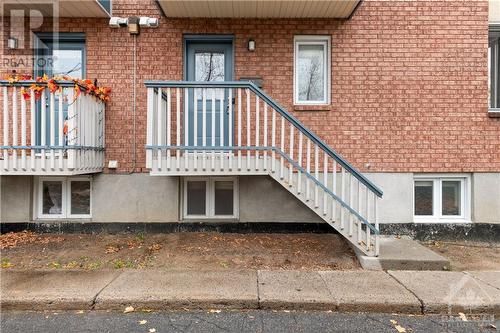 1204 Shillington Avenue Unit#13, Ottawa, ON - Outdoor With Exterior