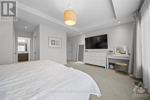 752 Wooler Place, Ottawa, ON - Indoor Photo Showing Bedroom