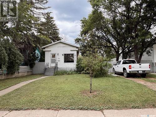 834 L Avenue N, Saskatoon, SK - Outdoor