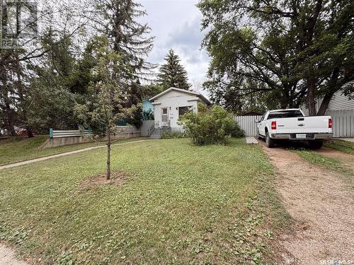 834 L Avenue N, Saskatoon, SK - Outdoor