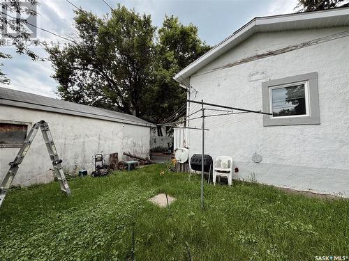 834 L Avenue N, Saskatoon, SK - Outdoor