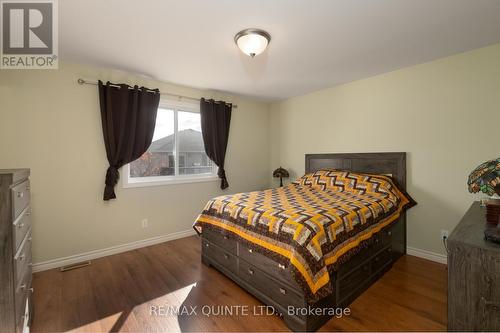 21 Gale Crescent, Belleville, ON - Indoor Photo Showing Bedroom