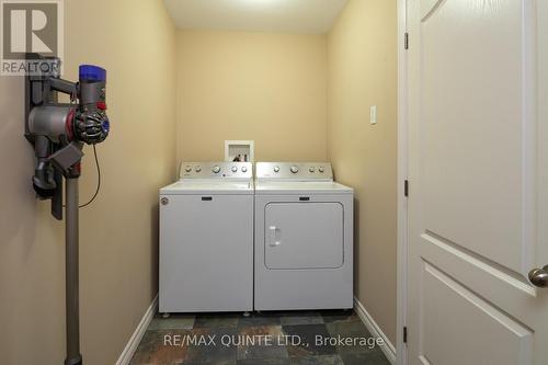 21 Gale Crescent, Belleville, ON - Indoor Photo Showing Laundry Room