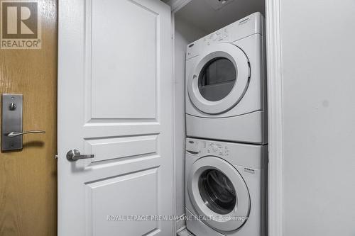 206 - 509 Beecroft Road, Toronto, ON - Indoor Photo Showing Laundry Room