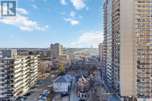 1205 320 5Th Avenue N, Saskatoon, SK - Outdoor With Balcony With Facade