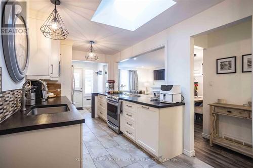 707 Annland Street, Pickering, ON - Indoor Photo Showing Kitchen