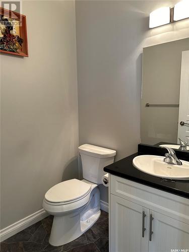 106 Atton Crescent, Saskatoon, SK - Indoor Photo Showing Bathroom