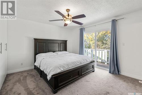 230 Highlands Place, Saskatoon, SK - Indoor Photo Showing Bedroom