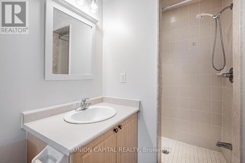 22 - 38 Greensborough Villag Circle, Markham, ON - Indoor Photo Showing Bathroom