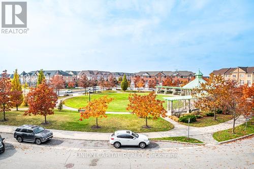 22 - 38 Greensborough Villag Circle, Markham, ON - Outdoor With View