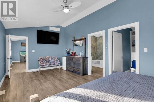 150 Nelson Street E, New Tecumseth, ON - Indoor Photo Showing Bedroom