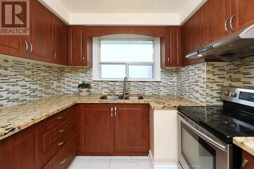 53 Lynnford Drive, Toronto, ON - Indoor Photo Showing Kitchen With Double Sink With Upgraded Kitchen